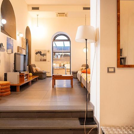 Homehouse Serpenti - Colosseum - Rione Monti Roma Eksteriør bilde