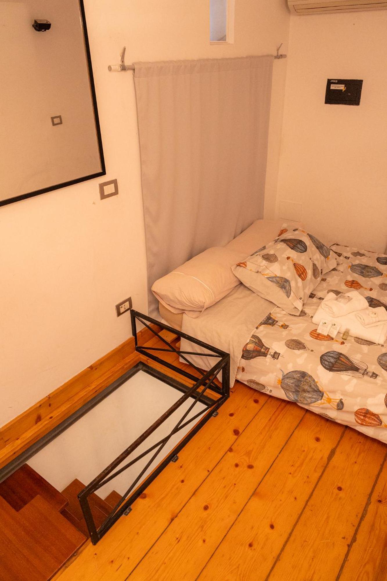 Homehouse Serpenti - Colosseum - Rione Monti Roma Rom bilde